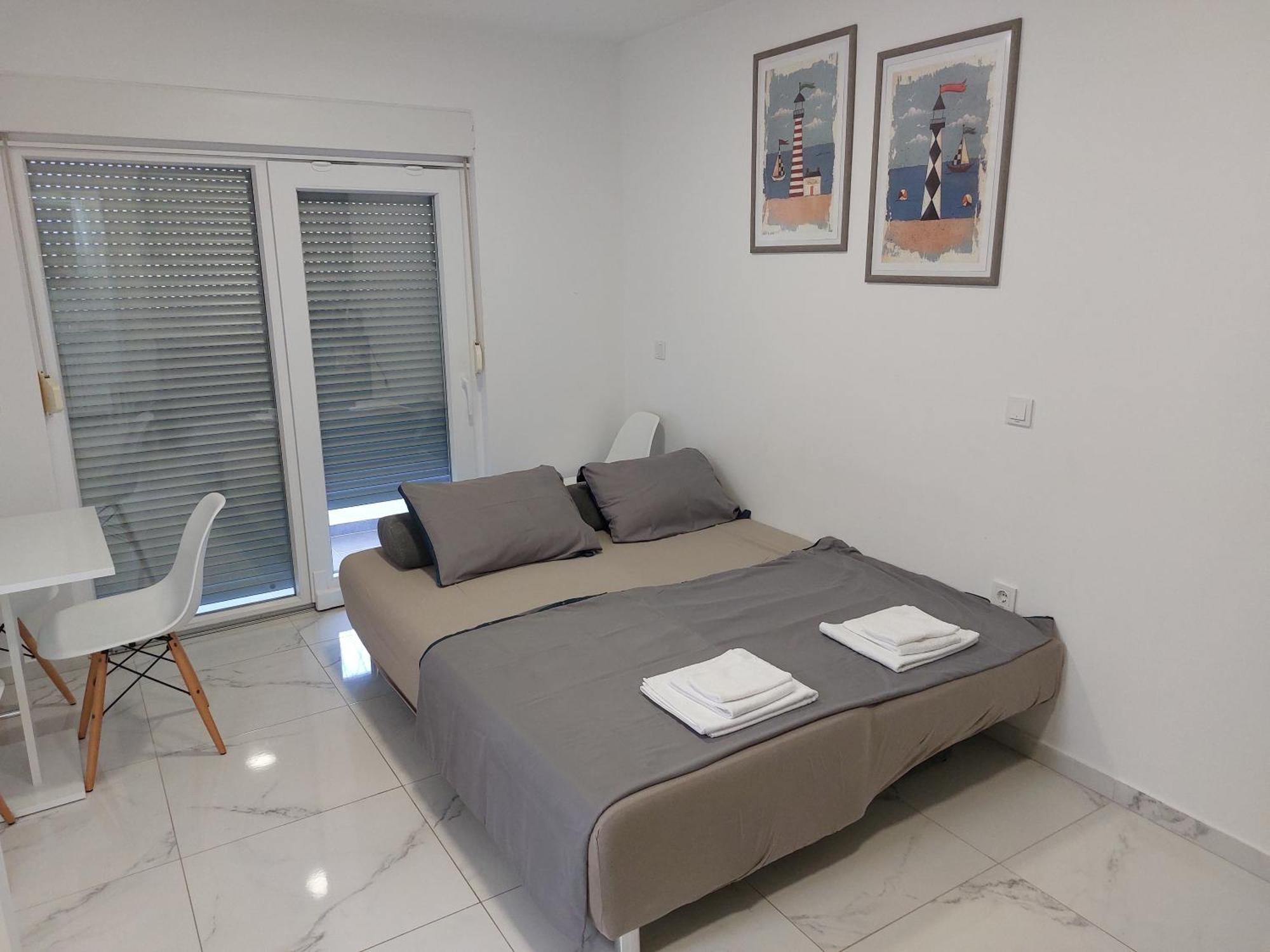 Apartmani Anastasia With Pool, 诺瓦利娅 外观 照片